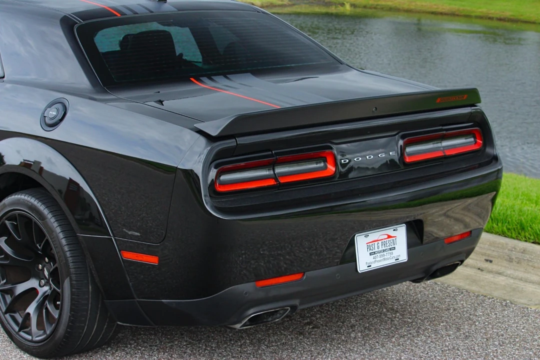 2023 Dodge Challenger SRT Hellcat 3rd Gen - Image 22 of 31