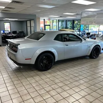 2023 Dodge Challenger Shaker 392