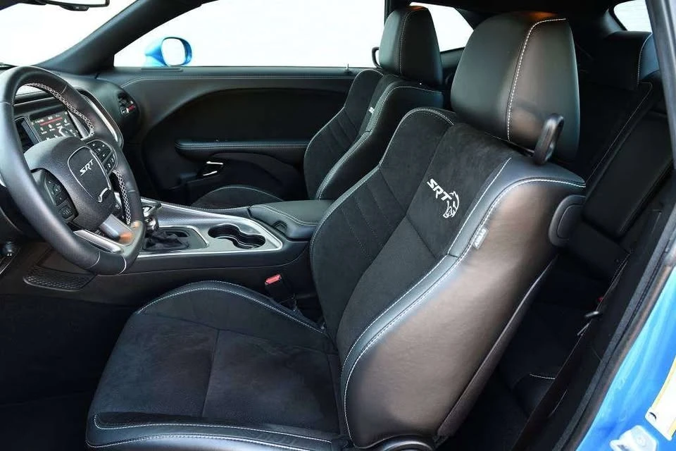 2023 Dodge Challenger SRT Hellcat 3rd Gen - Image 15 of 20