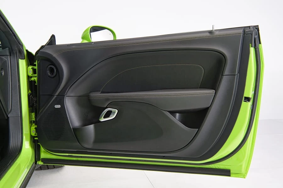 2023 Dodge Challenger 3rd Gen - Image 28 of 31