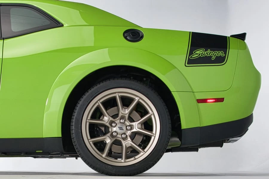 2023 Dodge Challenger 3rd Gen - Image 10 of 31