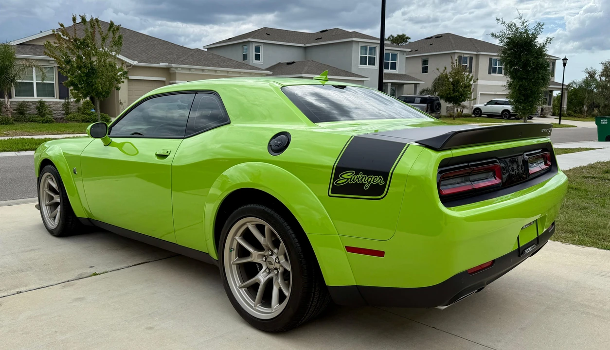 2023 Dodge Challenger 3rd Gen - Image 9 of 31