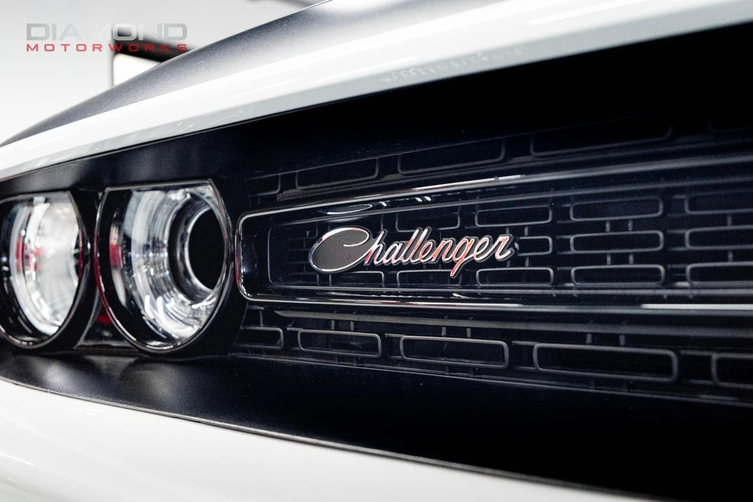 2023 Dodge Challenger 3rd Gen - Image 5 of 12