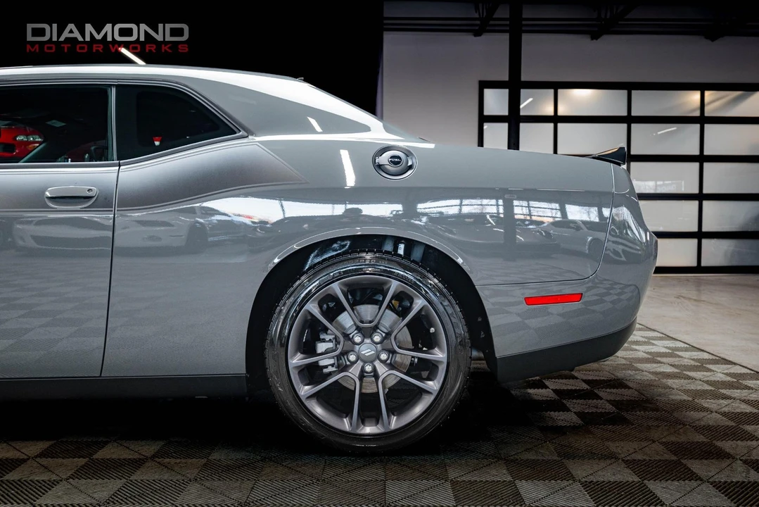 2023 Dodge Challenger 3rd Gen - Image 8 of 12