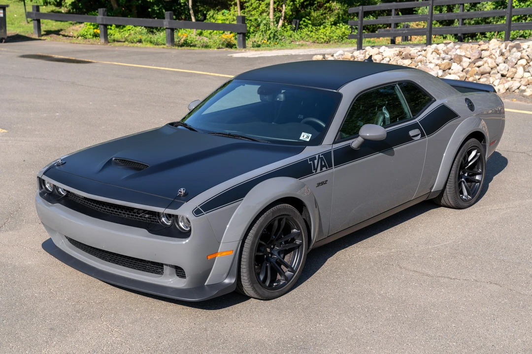 2023 Dodge Challenger SRT8 & 392 3rd Gen - Image 9 of 31