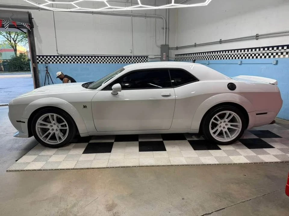2023 Dodge Challenger 3rd Gen - Image 10 of 13