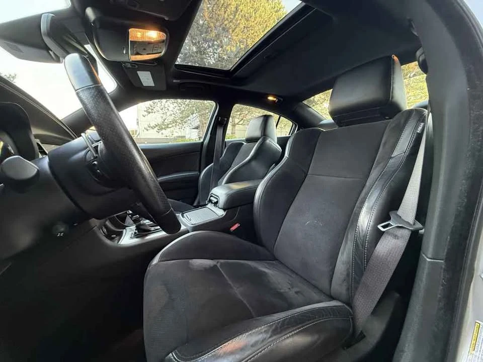 2023 Dodge Charger 7th Gen - Image 16 of 17