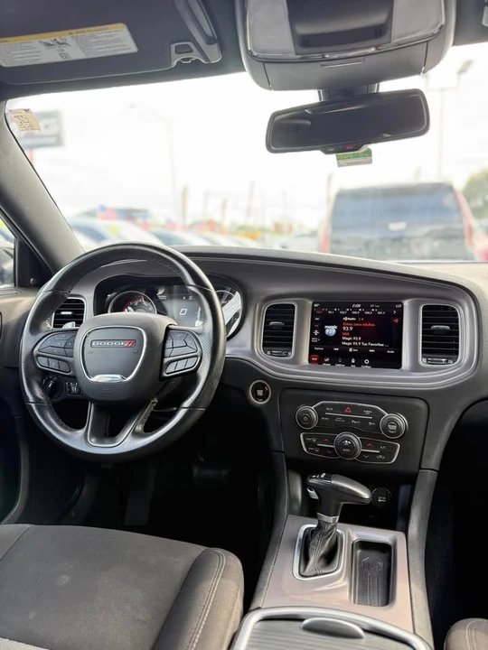 2023 Dodge Charger 7th Gen - Image 16 of 20