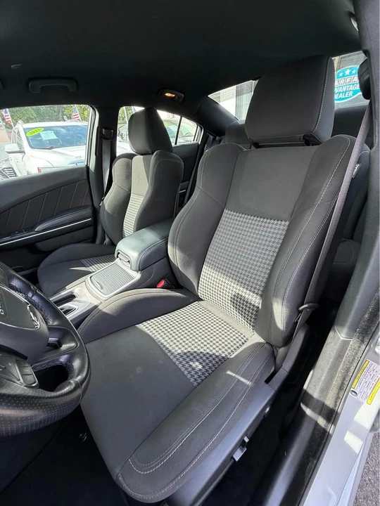 2023 Dodge Charger 7th Gen - Image 13 of 20