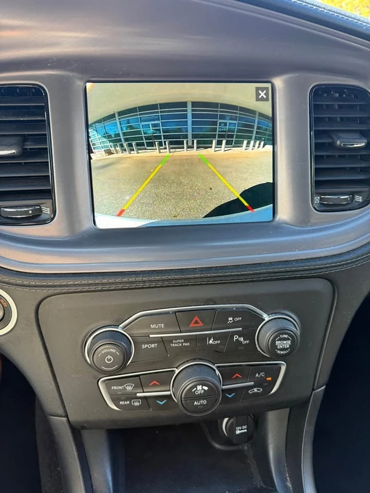 2023 Dodge Charger 7th Gen - Image 9 of 13
