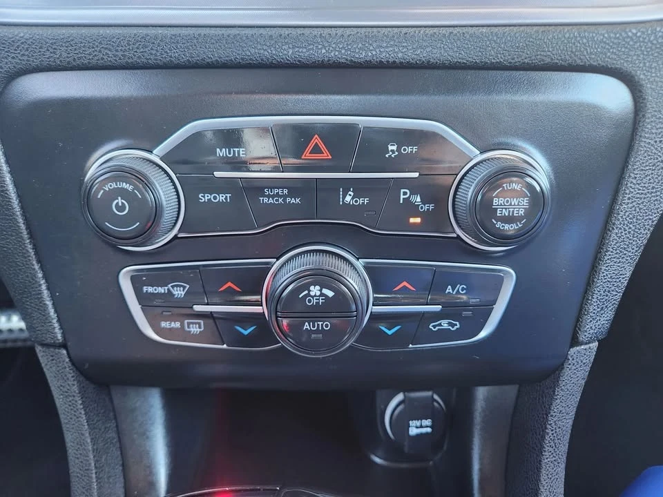 2023 Dodge Charger 7th Gen - Image 15 of 20
