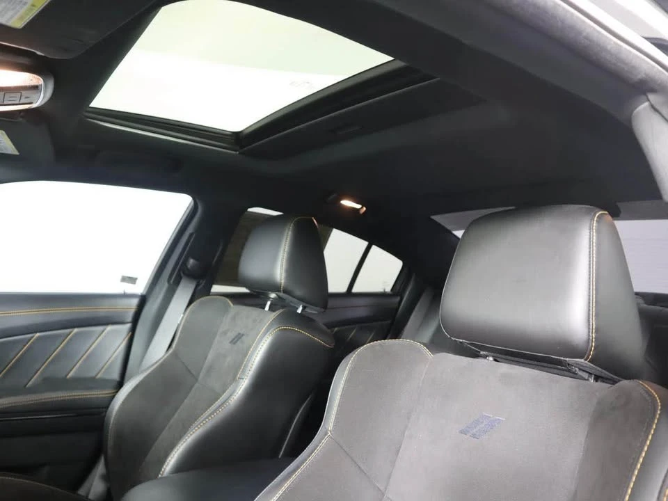2023 Dodge Charger 7th Gen - Image 9 of 10