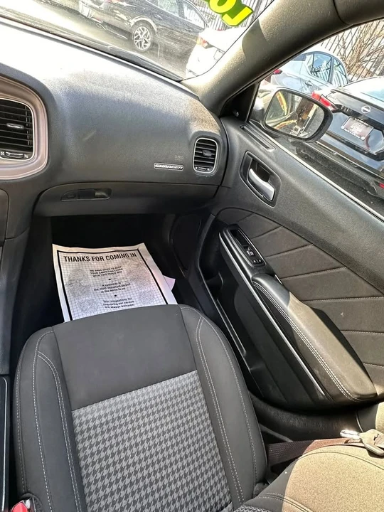 2023 Dodge Charger 7th Gen - Image 7 of 11