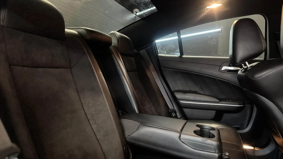 2023 Dodge Charger 7th Gen - Image 10 of 13