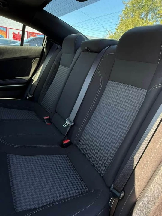 2023 Dodge Charger 7th Gen - Image 5 of 8