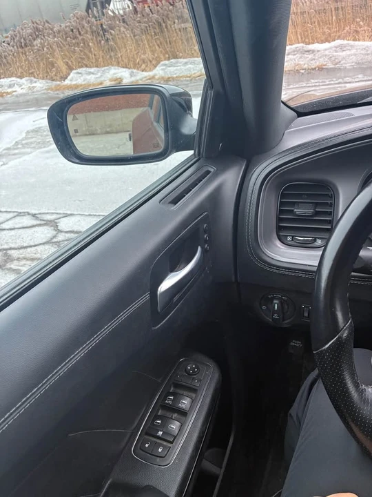 2023 Dodge Charger 7th Gen - Image 10 of 13
