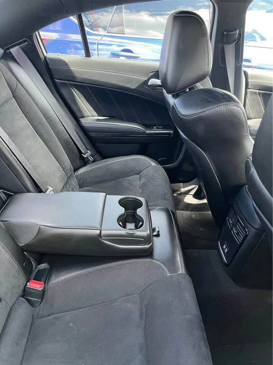 2023 Dodge Charger 7th Gen - Image 5 of 6