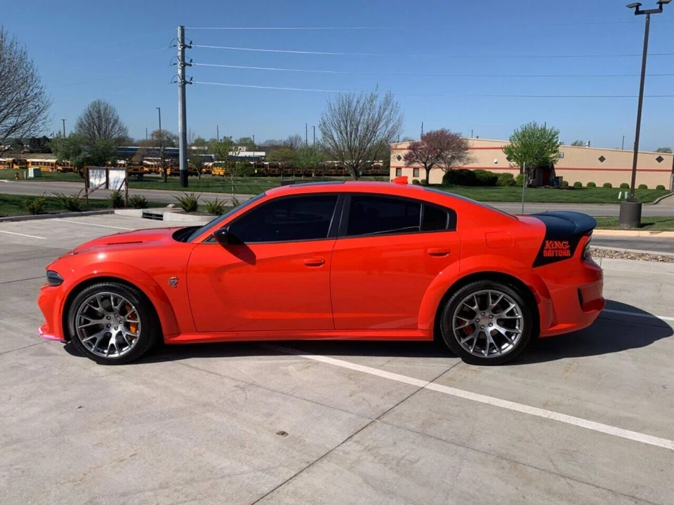 2023 Dodge Charger 7th Gen - Image 21 of 31