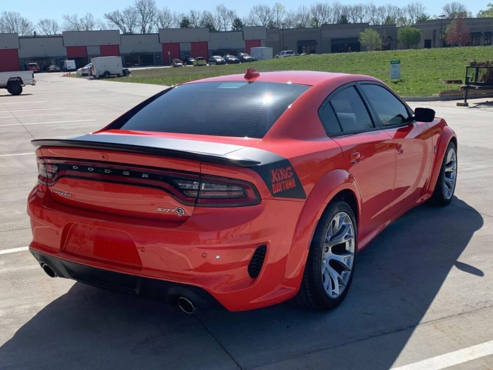 2023 Dodge Charger 7th Gen - Image 13 of 31