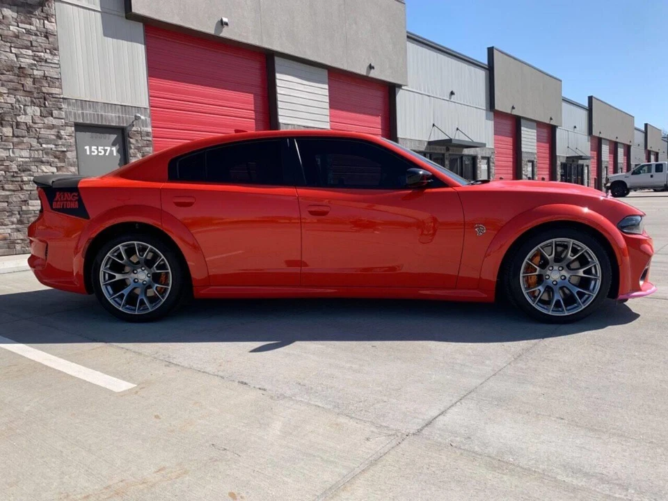 2023 Dodge Charger 7th Gen - Image 10 of 31