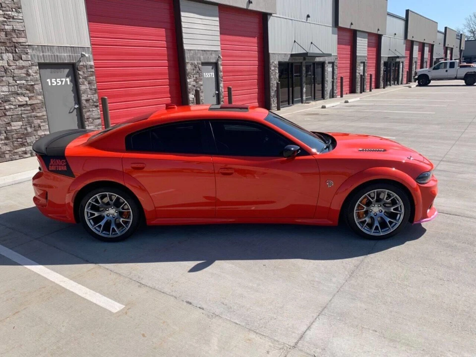 2023 Dodge Charger 7th Gen - Image 12 of 31