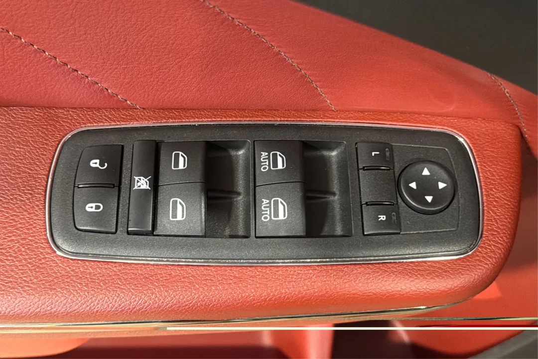 2023 Dodge Charger 7th Gen - Image 17 of 31