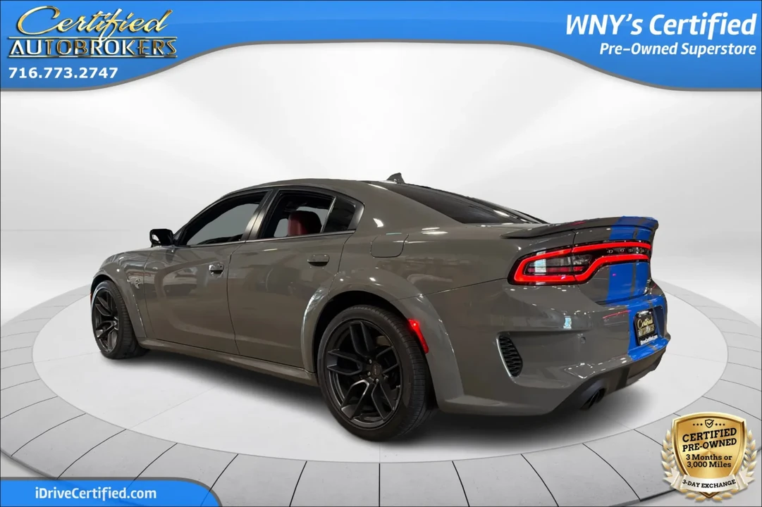 2023 Dodge Charger 7th Gen - Image 9 of 31