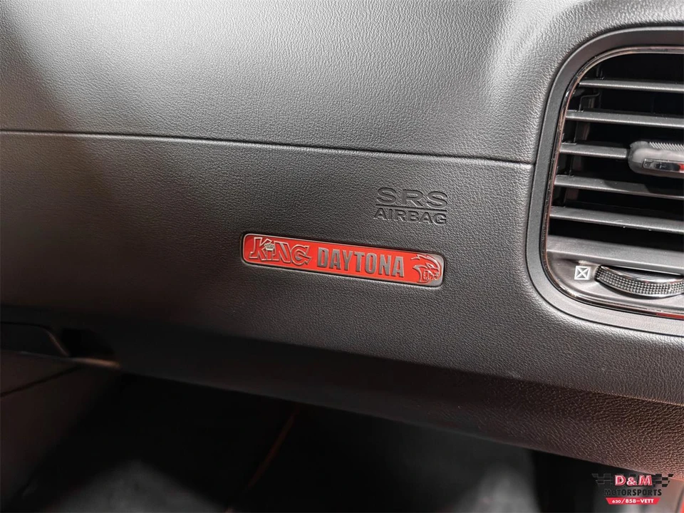 2023 Dodge Charger 7th Gen - Image 17 of 31