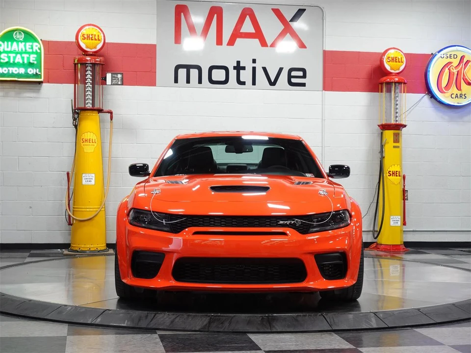 2023 Dodge Charger 7th Gen - Image 11 of 31