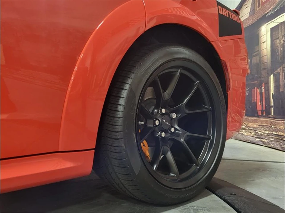 2023 Dodge Charger 7th Gen - Image 13 of 31