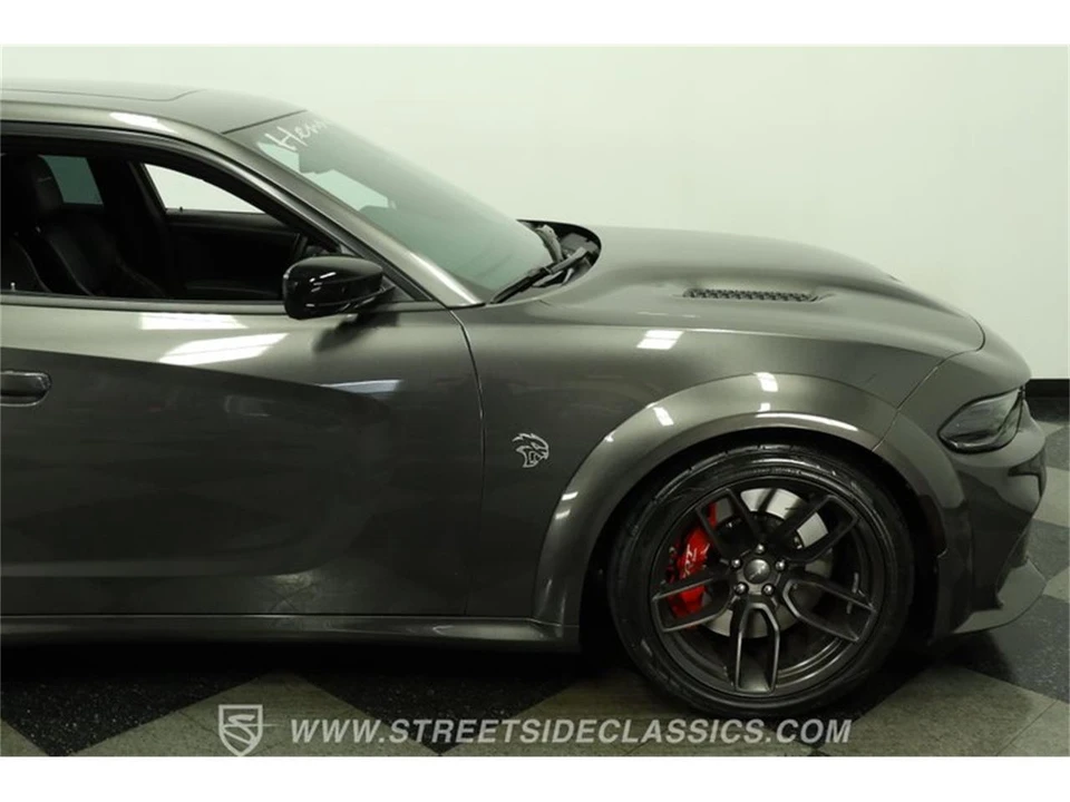 2023 Dodge Charger 7th Gen - Image 29 of 31