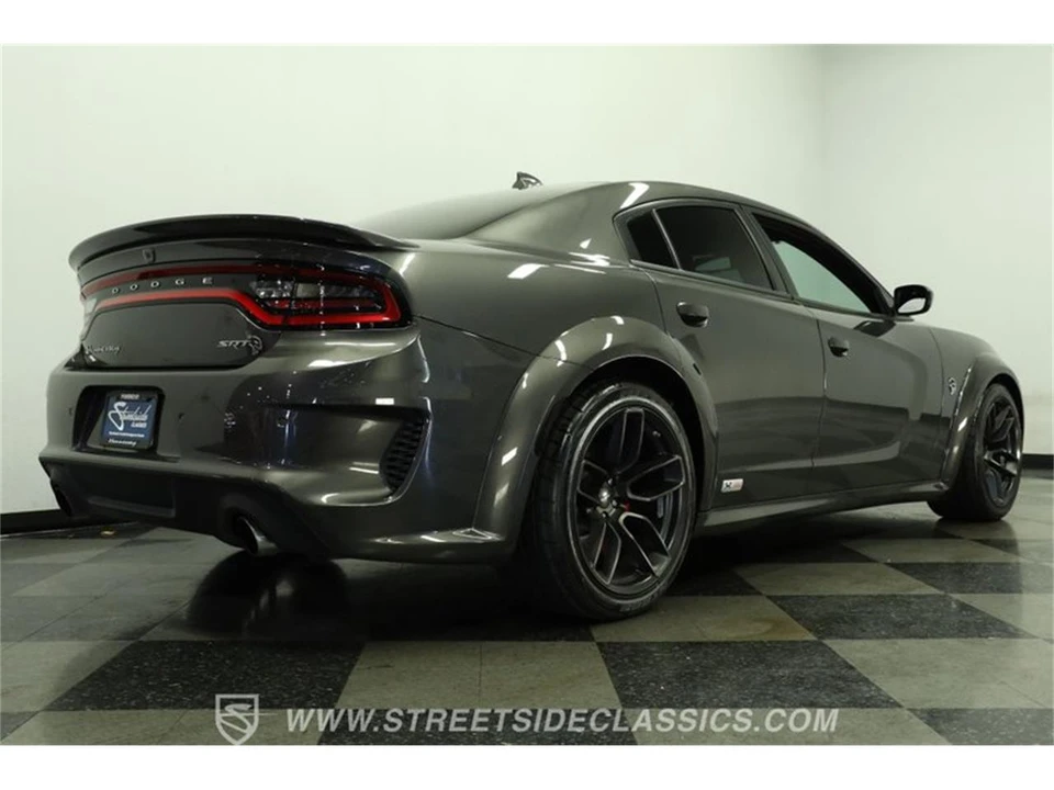 2023 Dodge Charger 7th Gen - Image 26 of 31