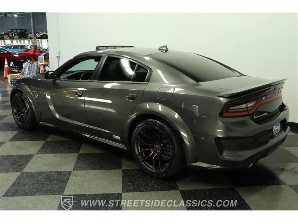 2023 Dodge Charger 7th Gen - Image 7 of 31