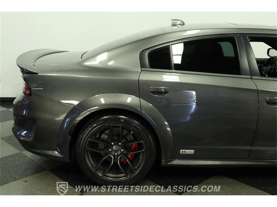 2023 Dodge Charger 7th Gen - Image 28 of 31