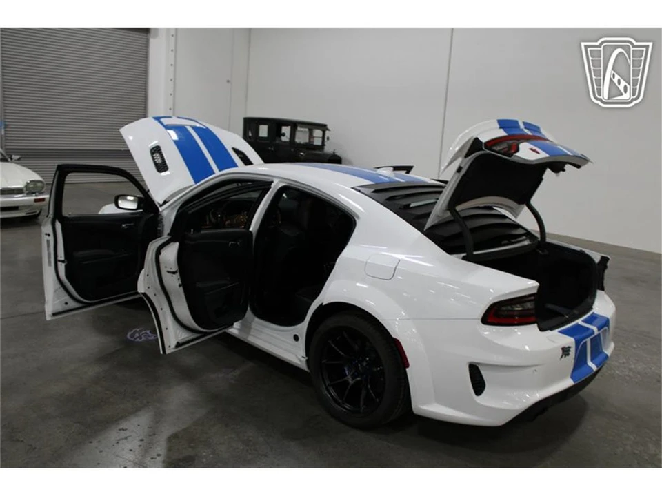 2023 Dodge Charger 7th Gen - Image 31 of 31