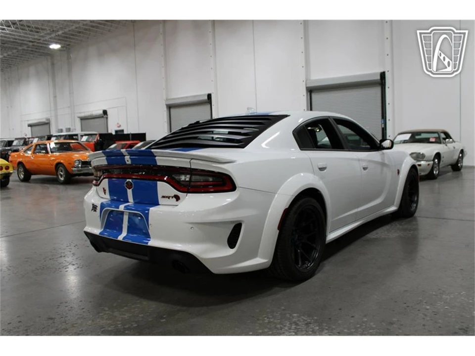 2023 Dodge Charger 7th Gen - Image 18 of 31