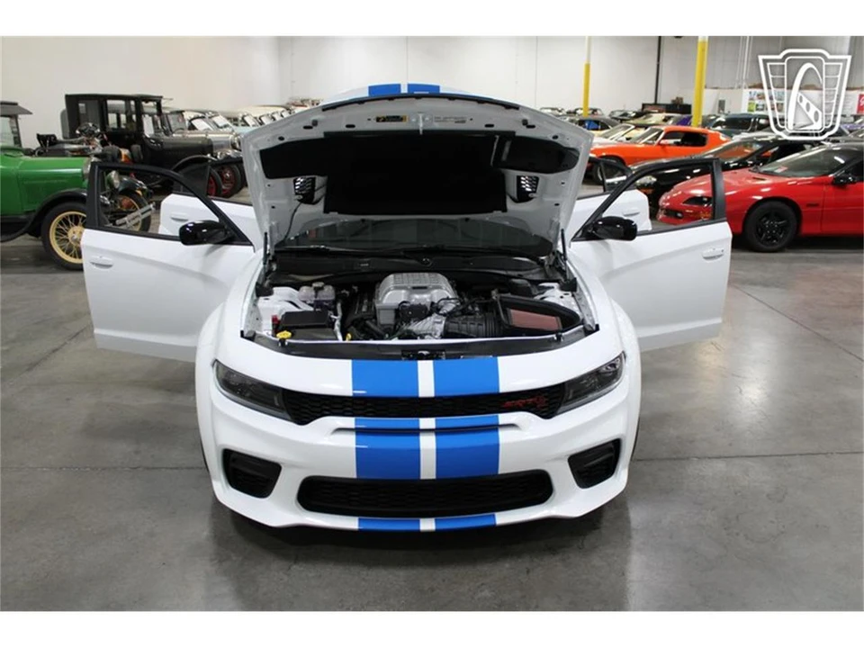 2023 Dodge Charger 7th Gen - Image 28 of 31