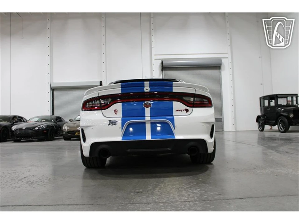 2023 Dodge Charger 7th Gen - Image 25 of 31
