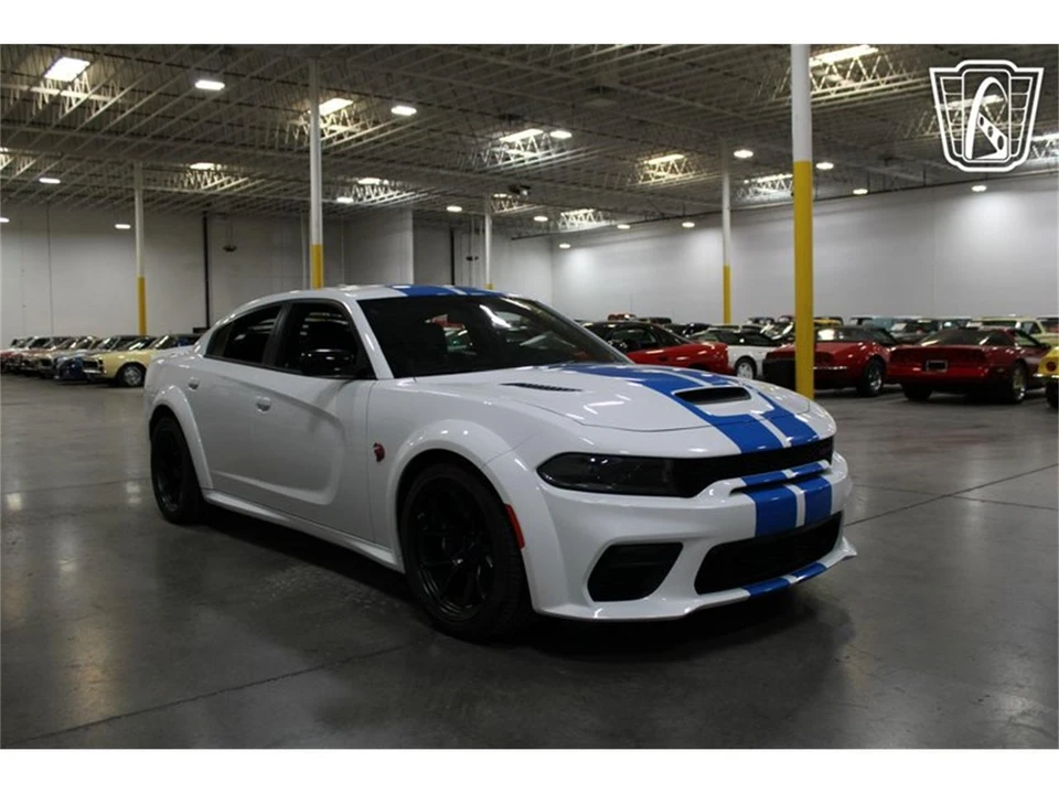 2023 Dodge Charger 7th Gen - Image 20 of 31