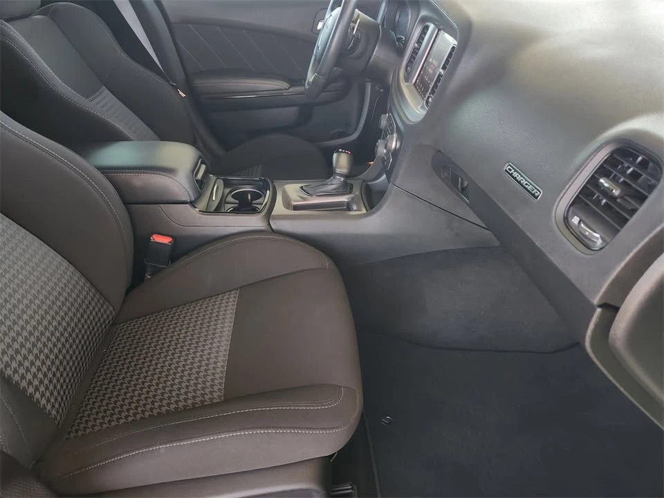 2023 Dodge Charger 7th Gen - Image 9 of 13
