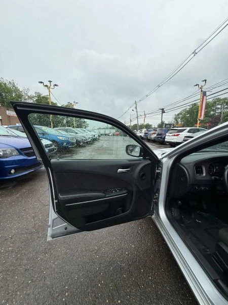 2023 Dodge Charger 7th Gen - Image 13 of 20