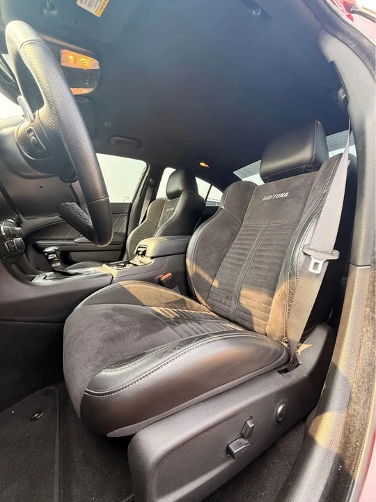 2023 Dodge Charger SRT Hellcat 7th Gen - Image 5 of 11