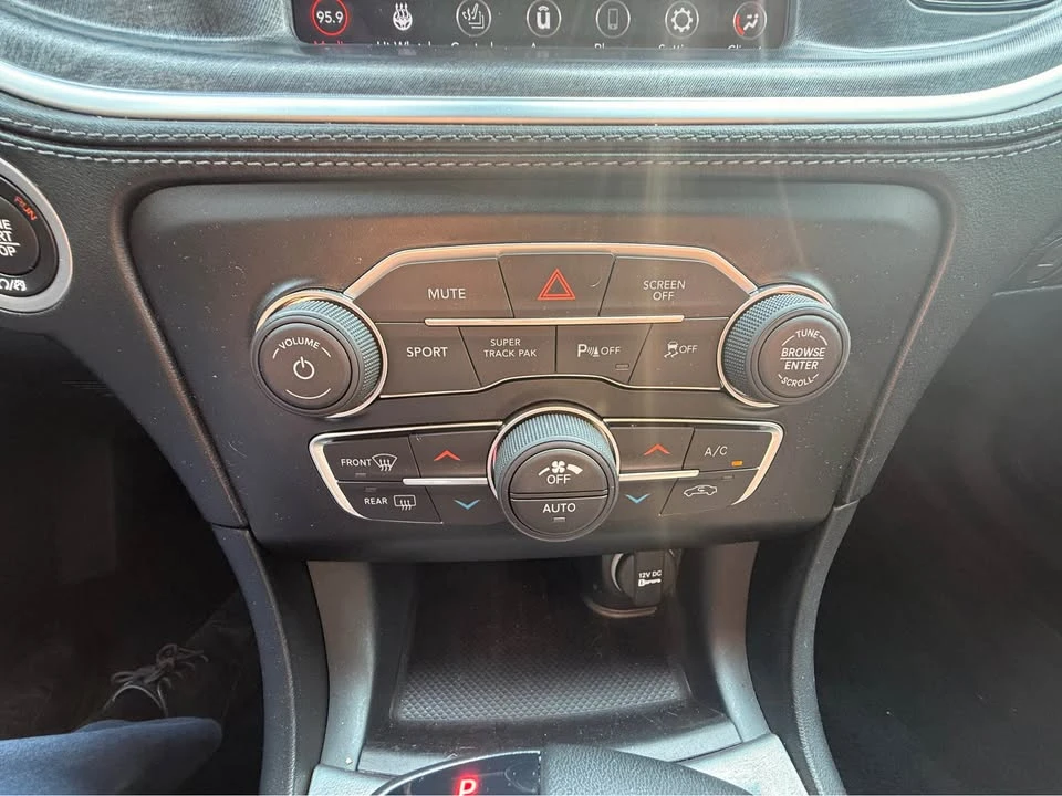 2023 Dodge Charger SRT Hellcat 7th Gen - Image 9 of 11