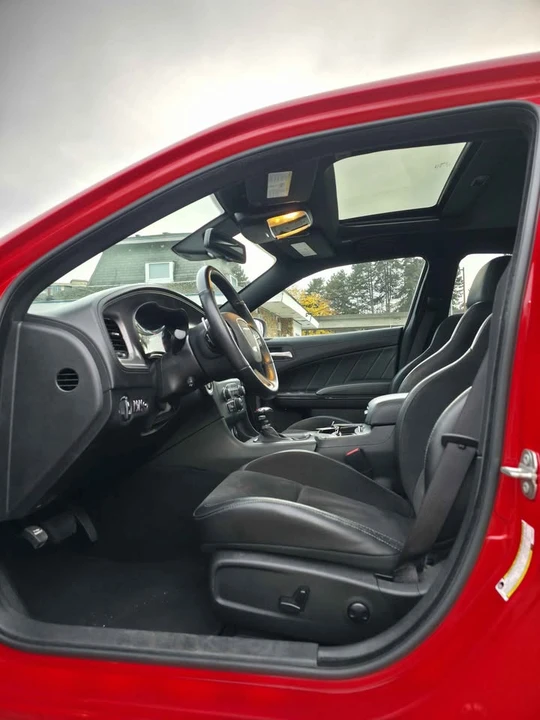 2023 Dodge Charger 7th Gen - Image 13 of 17