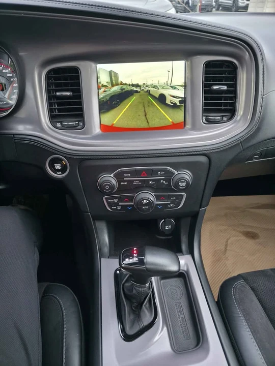 2023 Dodge Charger 7th Gen - Image 14 of 17