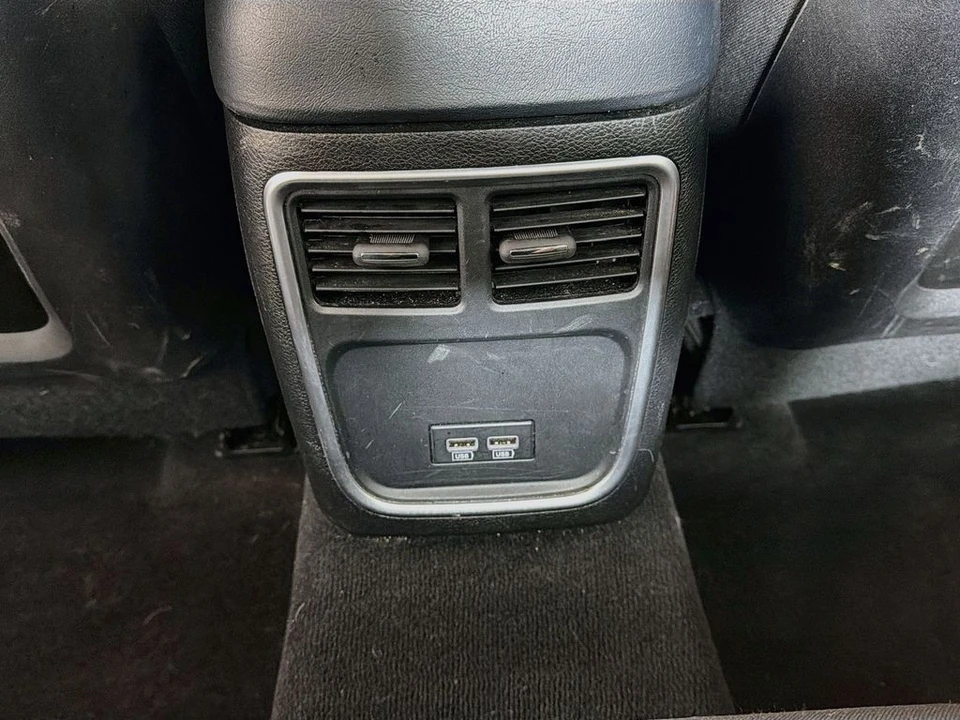 2023 Dodge Charger 7th Gen - Image 25 of 31