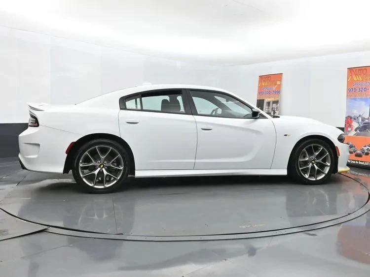 2023 Dodge Charger 7th Gen - Image 4 of 12