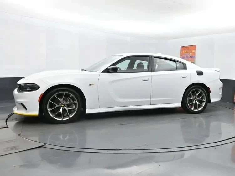 2023 Dodge Charger 7th Gen - Image 5 of 12