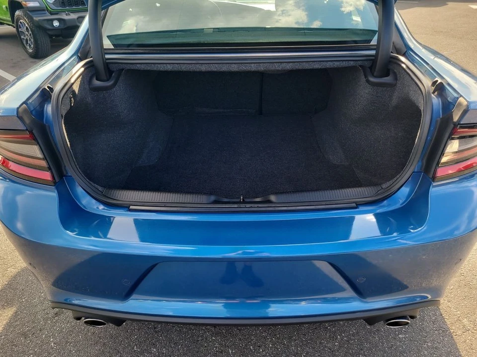 2023 Dodge Charger 7th Gen - Image 8 of 12
