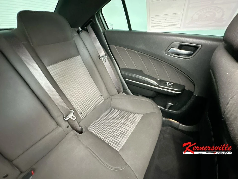 2023 Dodge Charger 7th Gen - Image 14 of 24